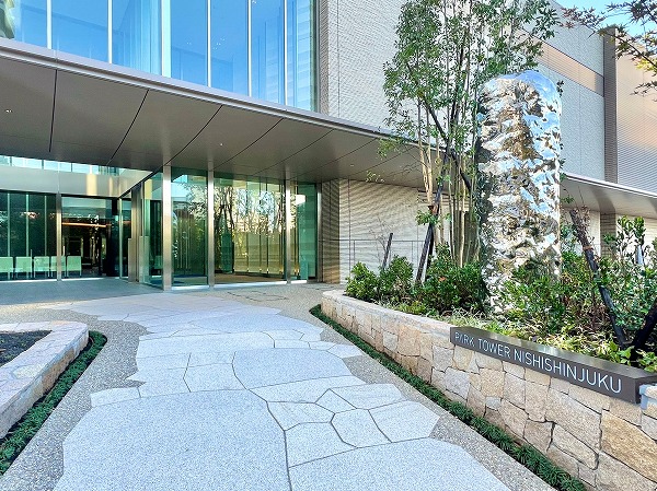 パークタワー西新宿　アプローチ