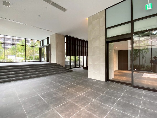 パークシティ高田馬場　エントランスロビー1