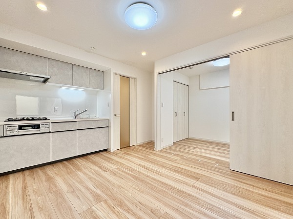 三洋マンション_ダイニングキッチンの写真