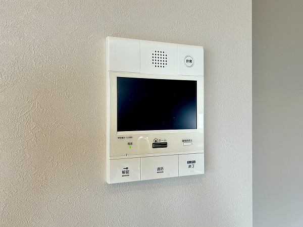 パロス白金_モニター付きインターホンの写真