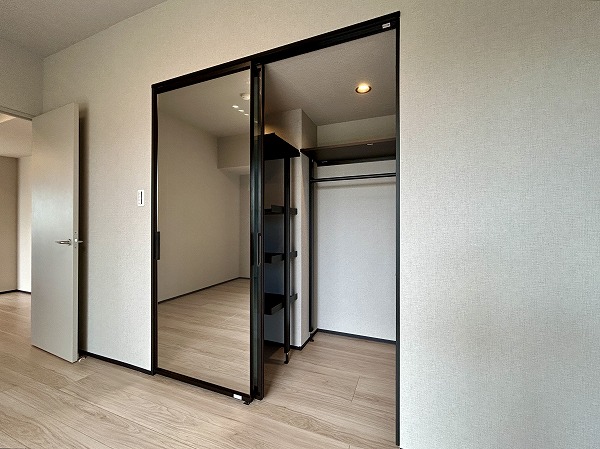 パロス白金_洋室の写真3