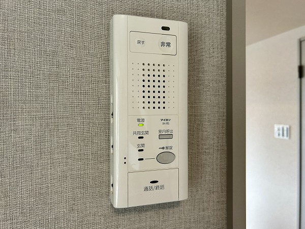 パロス白金_インターホン子機の写真