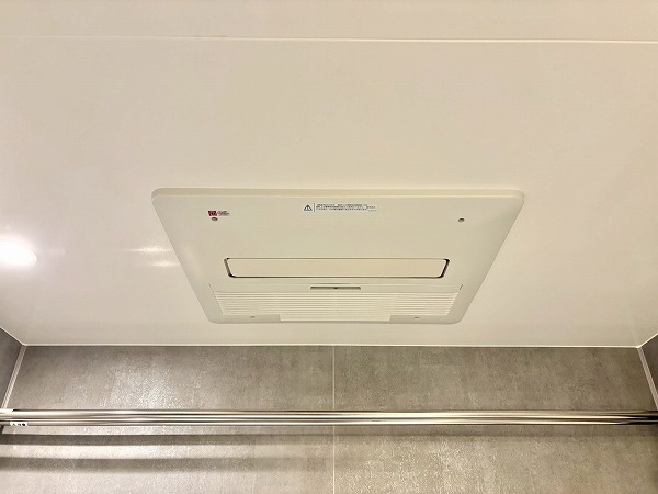 代々木デュープレックス_浴室乾燥機の写真