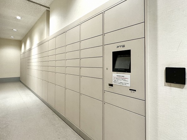 東京ツインパークス　レフトウィング　宅配ボックス