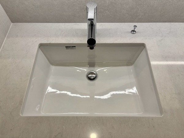 ルフォン南平台_使いやすそうな洗面化粧台の写真