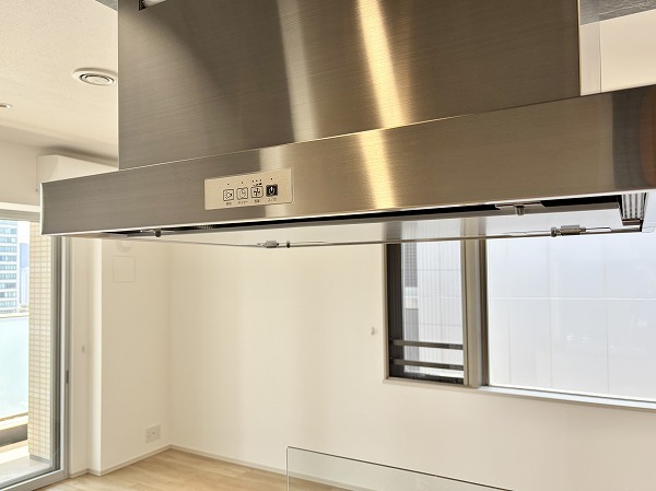 ウェリス六本木_レンジフードの写真