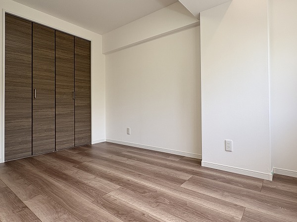 サンピア幡ヶ谷公園_お洒落な洋室の写真