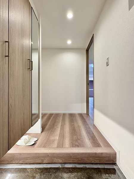 サンフラワー等々力_室内廊下の写真