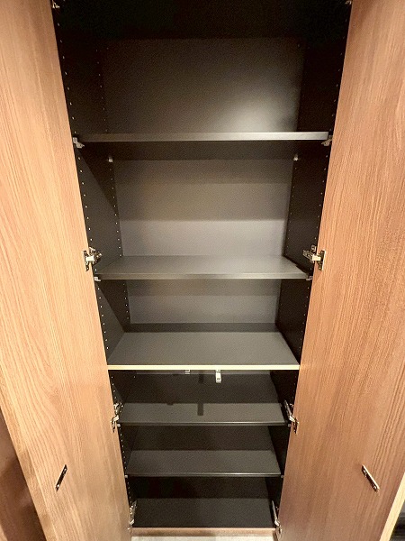 クレッセント目黒花房山_リネン庫の写真