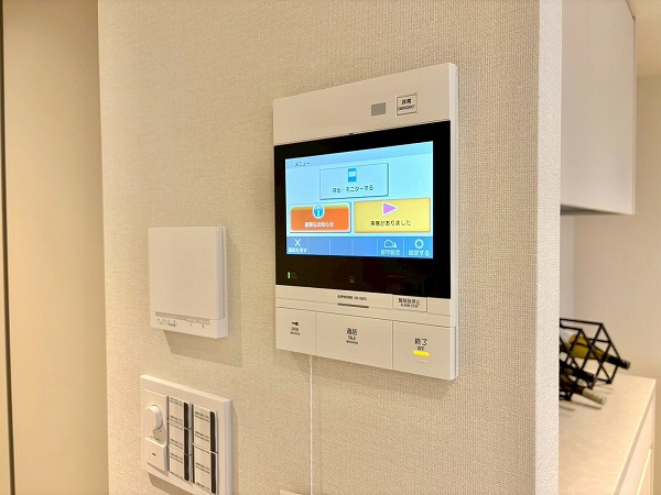 代々木デュープレックス_モニター付きインターフォンの写真