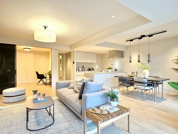 代々木デュープレックス_リノベされた3LDKの写真