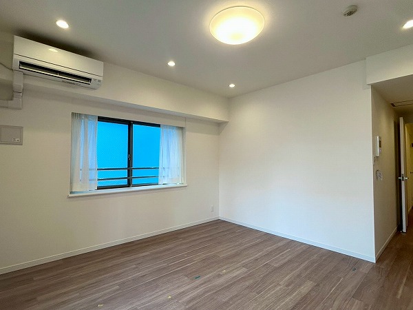 パレステュディオ新宿御苑_リビングダイニングの写真