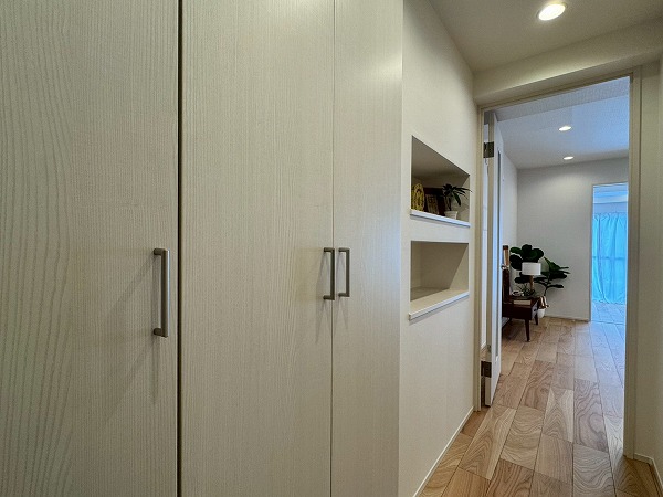 四谷ハイコーポ_リノベ済みのお部屋の写真