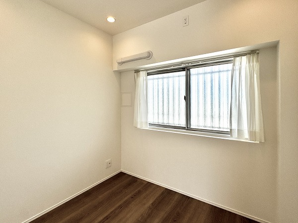 マンション西目黒苑_洋室の写真5