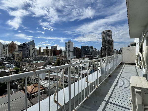 マンション西目黒苑_バルコニーの写真