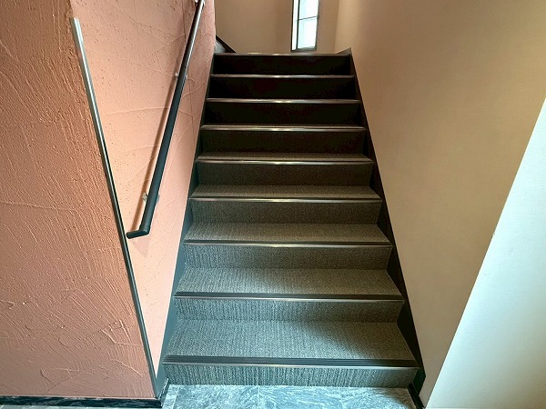 ザ・パークハウスグラン南青山高樹町　共用階段