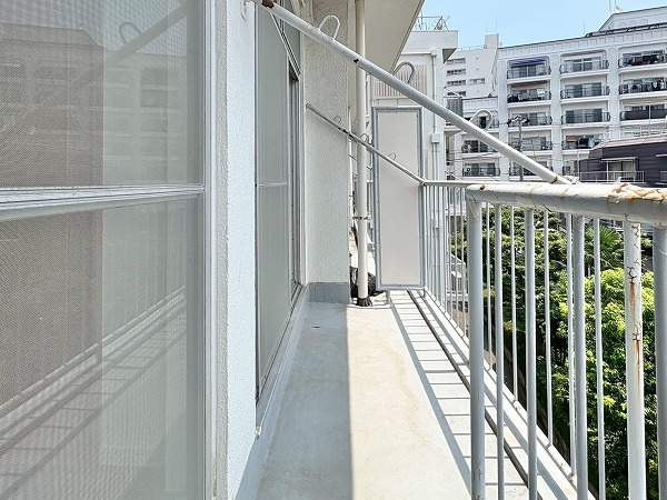 マンション西目黒苑_ベランダの写真