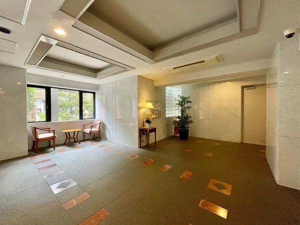 クレッセント上野毛Ⅱ エントランスホール