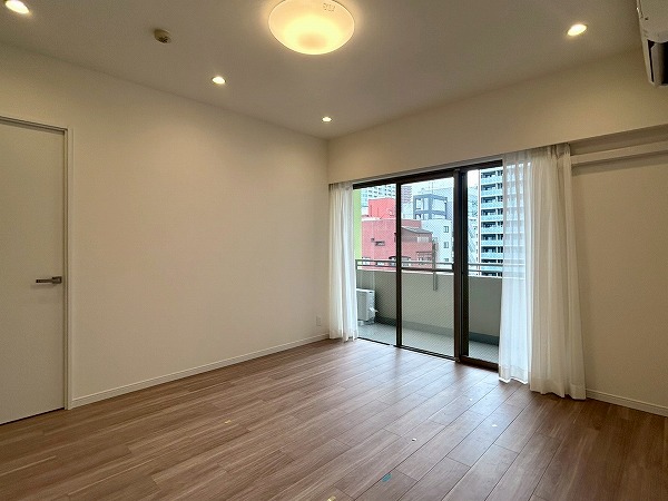 パレステュディオ新宿御苑_リビングダイニングキッチンの写真