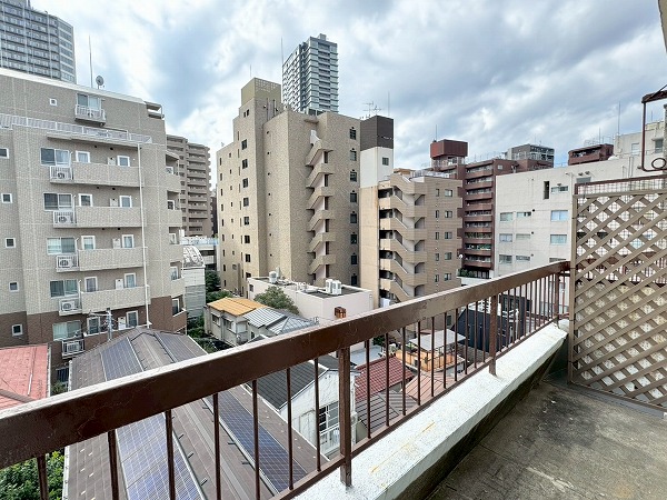 四谷ハイコーポ_バルコニーからの眺望の写真1