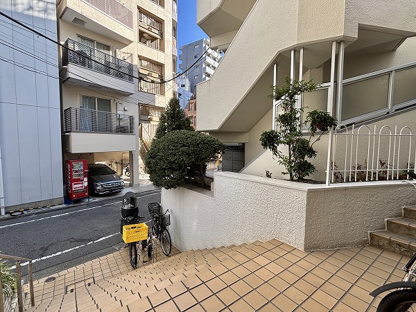 GSハイム代々木公園 アプローチ