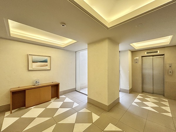 パークコート南麻布ヒルトップレジデンス　エレベーターホール