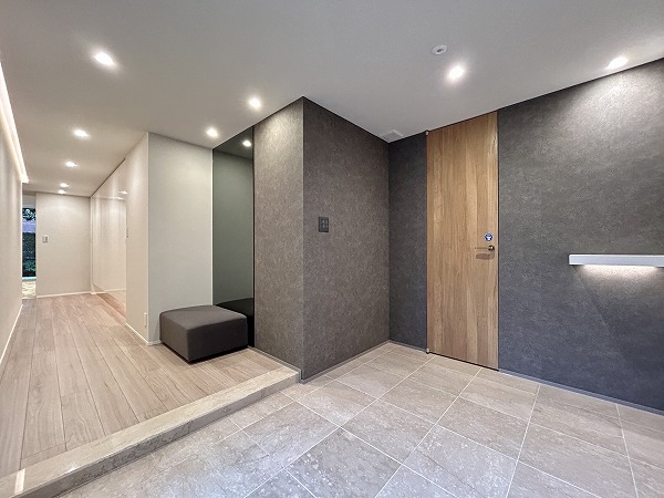 パークコート南麻布ヒルトップレジデンス_玄関の写真1