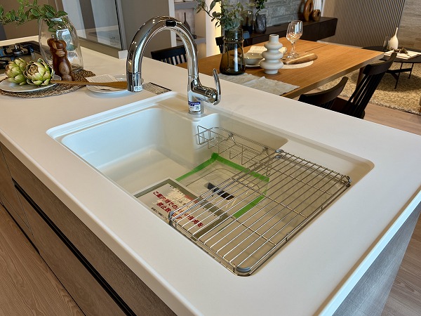 ライオンズスクエア用賀_浄水器一体型水栓の写真