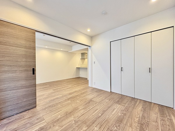 クレッセント上野毛Ⅱ_洋室の写真1