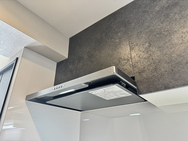 マンション西目黒苑_レンジフードの写真