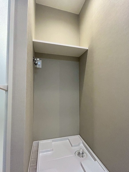 パレステュディオ新宿御苑_洗濯機置き場の写真