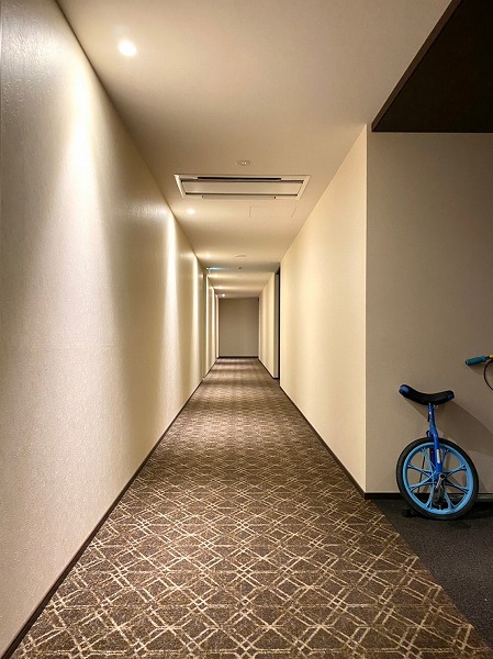 ザ・パークハウス白金二丁目タワー　共用廊下