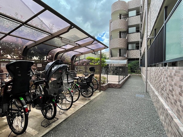 クレッセント上野毛Ⅱ 駐輪場
