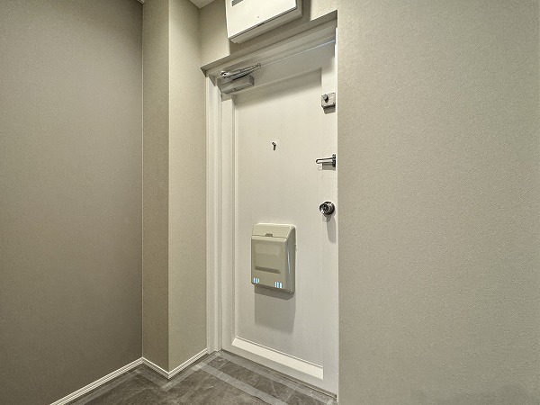 マンション西目黒苑_玄関の写真2