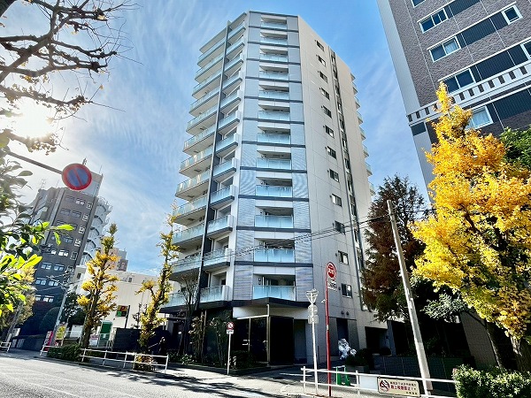 ザ・パークハウス新宿柏木 外観1