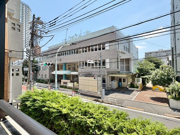 ザ・ヒルズ市谷薬王寺_バルコニーからの景色の写真