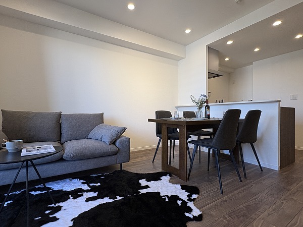 天王洲デュープレックス_リビングダイニングキッチンの写真1