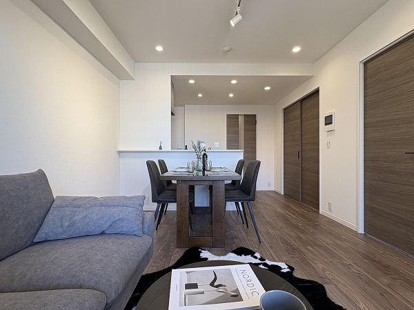 天王洲デュープレックス_リビングダイニングキッチンの写真3