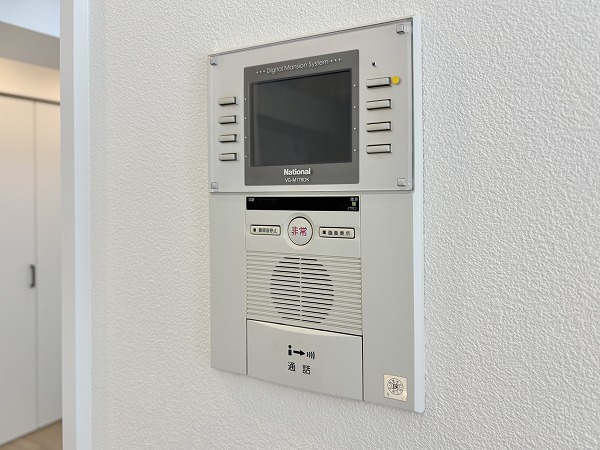 月島ホームズ_インターホンの写真 