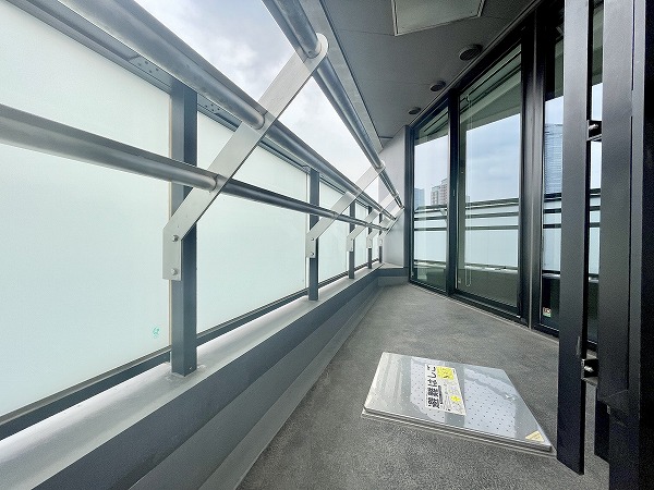 ザ・パークハウス西麻布レジデンス_約7.88㎡のバルコニーの写真2 