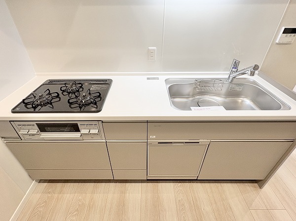 四谷軒第一経堂シティコーポ_リノベーション済みのキッチンの写真