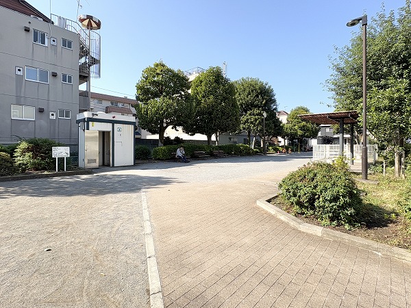 世田谷区立観音公園