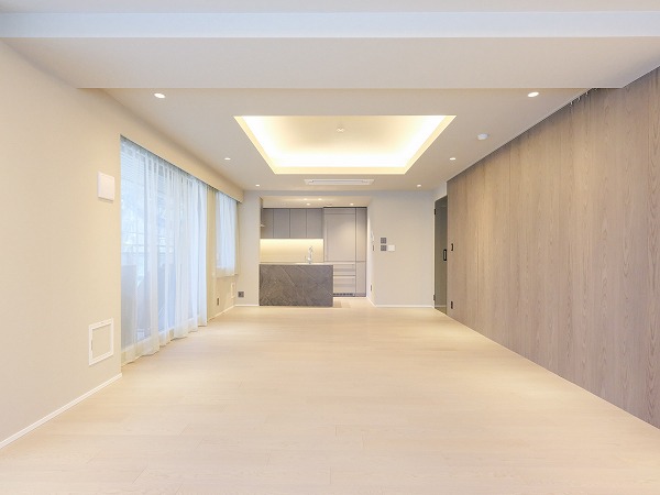 パークハウス神宮前_リビングダイニングの写真