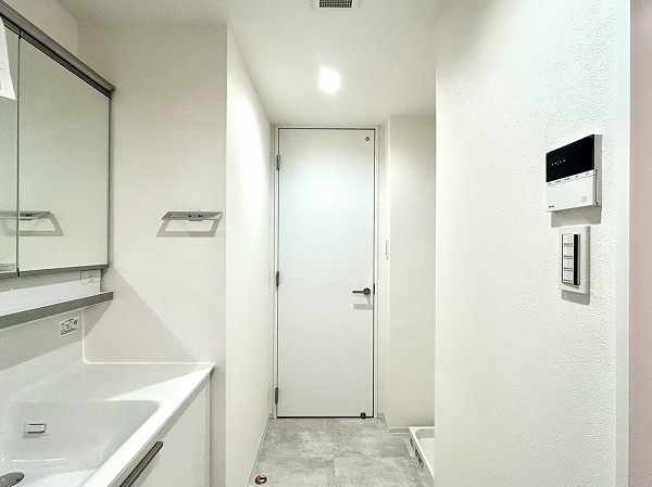 ディアクオーレ中野文園_清潔感のあるパウダールームの写真