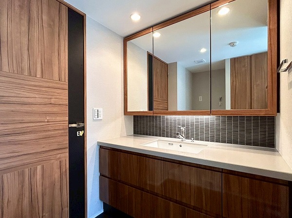 ザ・サンメゾン目白近衛町エルド_洗面化粧台の写真