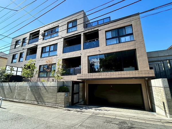 ザ・サンメゾン目白近衛町エルド　外観