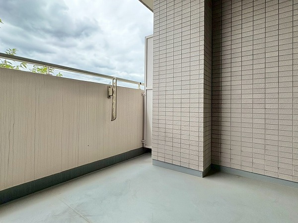 東急ドエルアルス下北沢サウスウインド_バルコニー左からの写真