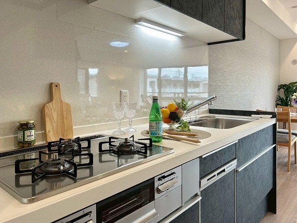藤和高井戸コープ_リノベーション済みのキッチンの写真