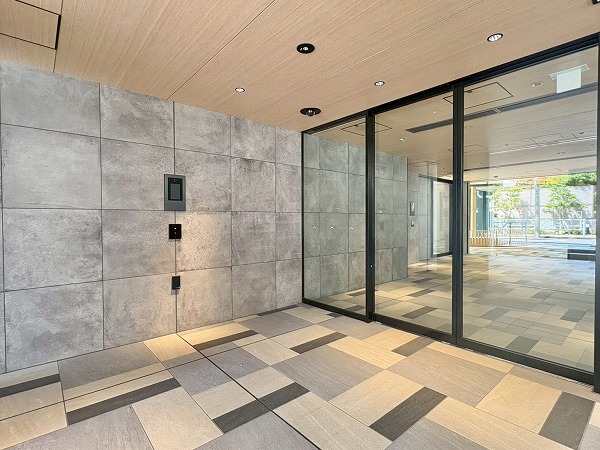 パークホームズ代々木西原　エントランス