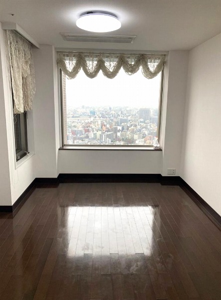 センチュリーパークタワー_メインルームの写真